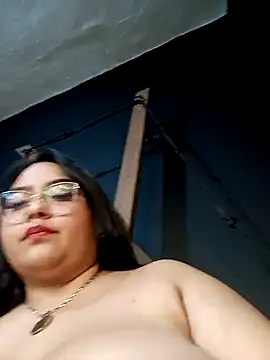 Snapshot of RachelCute1 chatting on October 2025 08:26:02 AM RachelCute1 online show from October 2025 08:26:02 AM