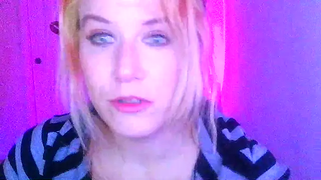 RhondaRump online show from March 2026 09:00:01 AM