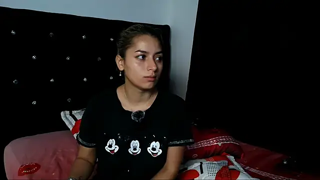 abella-lemus online show from October 2025 06:15:01 AM