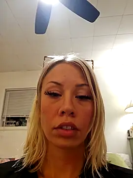 sunshinekissxo online show from February 2026 02:57:01 AM