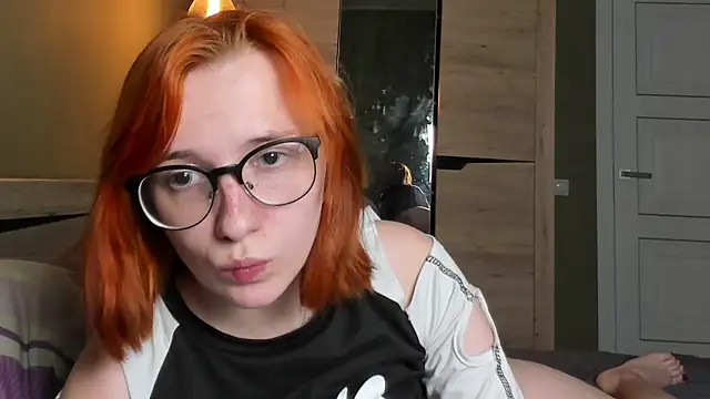 Dark Willlow online show from June 2026 05:07:01 PM