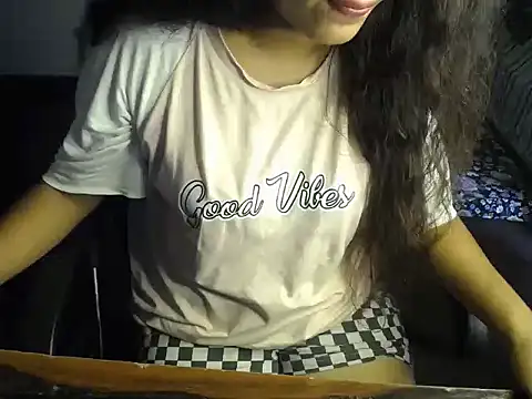 Snapshot of mary_jones6 chatting on October 2025 05:52:01 AM mary jones6 online show from October 2025 05:52:01 AM