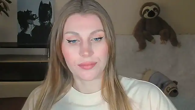 JuliaMuuun online show from September 2025 01:55:02 PM