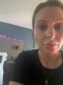 BaddieBossXX2 online show from November 2025 07:47:01 PM