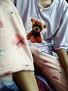 Snapshot of Sandhya_77 chatting on October 2025 05:50:02 AM Sandhya 77 online show from October 2025 05:50:02 AM