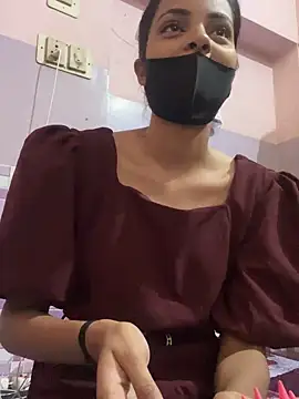 Snapshot of Sandhya_77 chatting on November 2025 05:36:01 AM Sandhya 77 online show from November 2025 05:36:01 AM