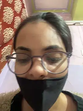 Snapshot of Sandhya_77 chatting on February 2026 06:22:01 AM Sandhya 77 online show from February 2026 06:22:01 AM