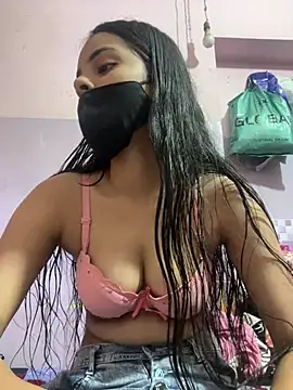 Snapshot of Sandhya_77 chatting on June 2026 05:12:02 AM Sandhya 77 online show from June 2026 05:12:02 AM
