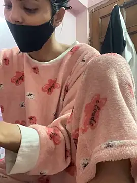 Snapshot of Sandhya_77 chatting on November 2025 05:44:02 AM Sandhya 77 online show from November 2025 05:44:02 AM