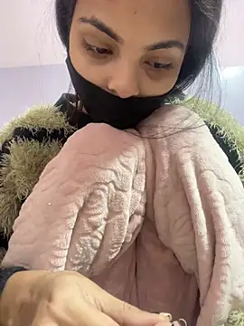 Snapshot of Sandhya_77 chatting on December 2025 05:10:01 AM Sandhya 77 online show from December 2025 05:10:01 AM