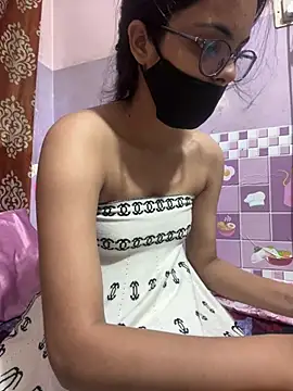 Snapshot of Sandhya_77 chatting on July 2026 07:34:02 AM Sandhya 77 online show from July 2026 07:34:02 AM