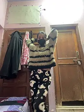 Snapshot of Sandhya_77 chatting on January 2026 06:20:02 AM Sandhya 77 online show from January 2026 06:20:02 AM