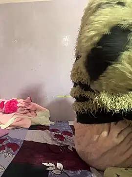 Snapshot of Sandhya_77 chatting on January 2026 05:33:02 AM Sandhya 77 online show from January 2026 05:33:02 AM