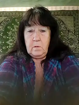 CrystalLime6411 online show from October 2025 04:46:01 AM