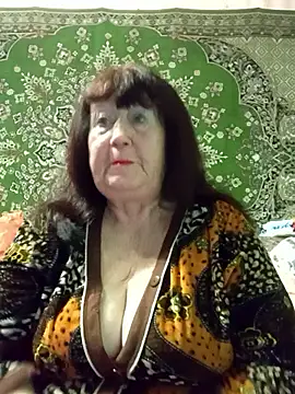 CrystalLime6411 online show from January 2026 05:27:02 PM