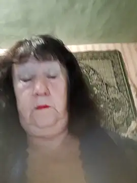 CrystalLime6411 online show from October 2025 04:57:02 AM