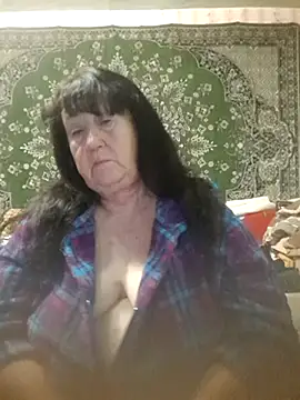 CrystalLime6411 online show from October 2025 08:21:01 PM