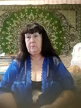 CrystalLime6411 online show from October 2025 11:42:01 AM