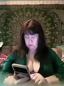 CrystalLime6411 online show from April 2026 09:13:02 AM