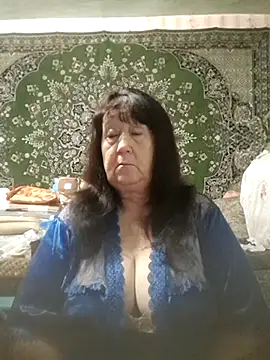 CrystalLime6411 online show from November 2025 06:23:02 PM