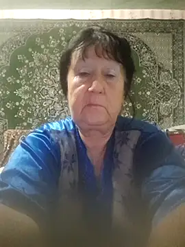CrystalLime6411 online show from September 2025 05:48:01 PM
