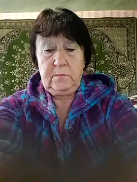 CrystalLime6411 online show from September 2025 06:19:01 AM