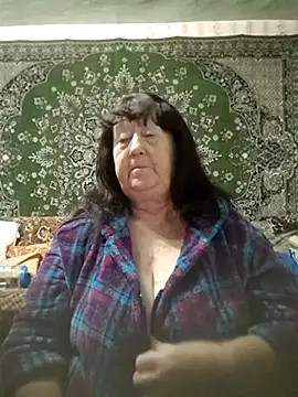 CrystalLime6411 online show from November 2025 02:50:01 PM