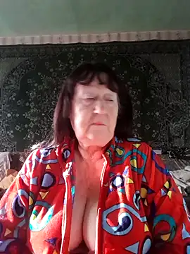 CrystalLime6411 online show from December 2025 11:31:01 AM