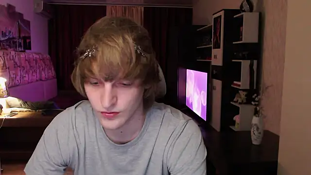 Playersuperstar online show from February 2026 06:17:02 PM