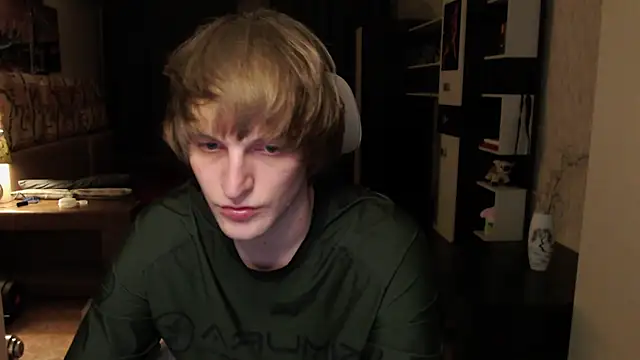 Playersuperstar online show from April 2026 08:23:02 PM