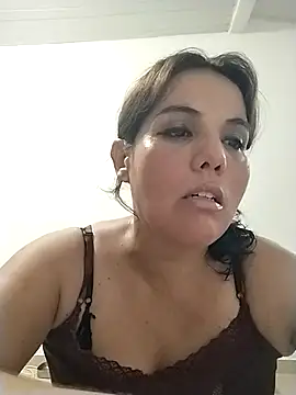 Bellapotencia1985 online show from February 2026 09:50:02 AM