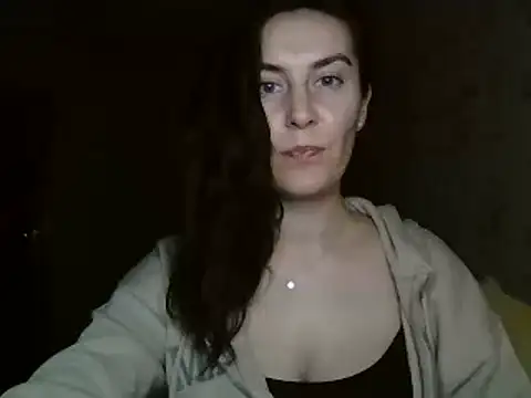 KatalinaQE online show from October 2025 04:11:02 AM