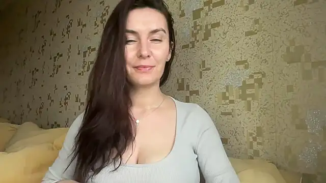 KatalinaQE online show from February 2026 12:57:02 PM