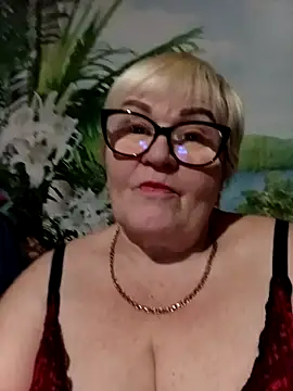 VioletSweet5566 online show from February 2026 08:18:01 PM