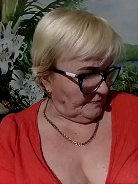 VioletSweet5566 online show from February 2026 10:21:02 PM