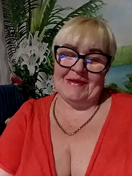 VioletSweet5566 online show from March 2026 06:37:02 PM