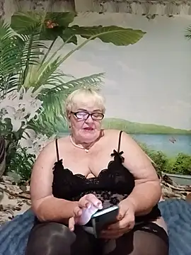 Snapshot of VioletSweet5566 chatting on July 2026 04:20:01 PM VioletSweet5566 online show from July 2026 04:20:01 PM