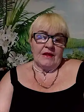 VioletSweet5566 online show from January 2026 06:02:02 PM