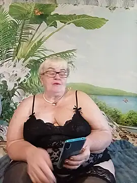 Snapshot of VioletSweet5566 chatting on July 2026 06:03:02 AM VioletSweet5566 online show from July 2026 06:03:02 AM