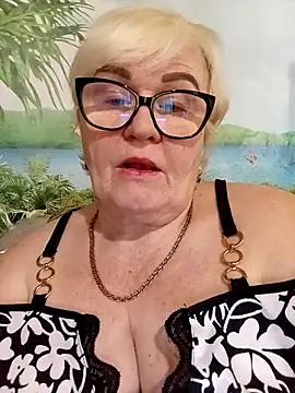 VioletSweet5566 online show from April 2026 09:49:02 AM