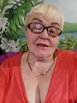 VioletSweet5566 online show from November 2025 11:49:01 PM