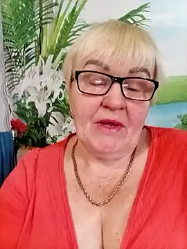 VioletSweet5566 online show from January 2026 11:06:01 AM