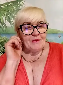 VioletSweet5566 online show from April 2026 01:39:01 PM