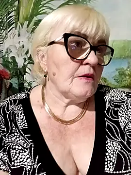VioletSweet5566 online show from May 2026 06:54:02 PM