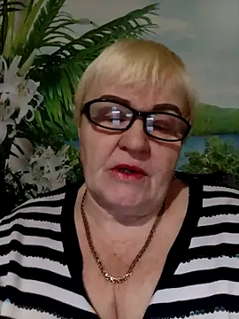 VioletSweet5566 online show from December 2025 08:40:02 AM