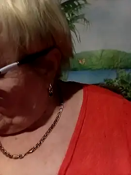 VioletSweet5566 online show from March 2026 06:15:02 PM