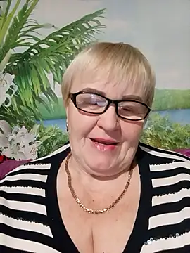 VioletSweet5566 online show from November 2025 03:50:02 PM