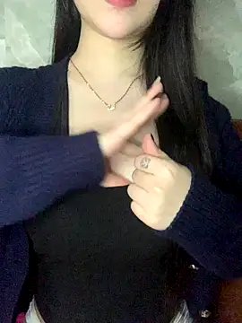 Lyly11 online show from December 2025 01:53:02 AM