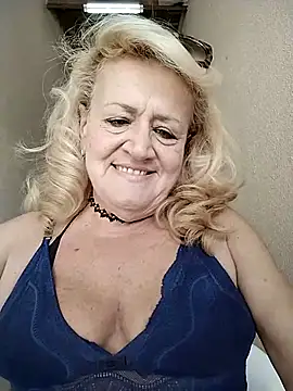 Snapshot of Belladama61 chatting on September 2025 11:22:02 AM Belladama61 online show from September 2025 11:22:02 AM