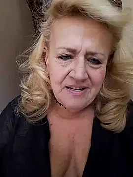 Snapshot of Belladama61 chatting on September 2025 11:28:02 AM Belladama61 online show from September 2025 11:28:02 AM